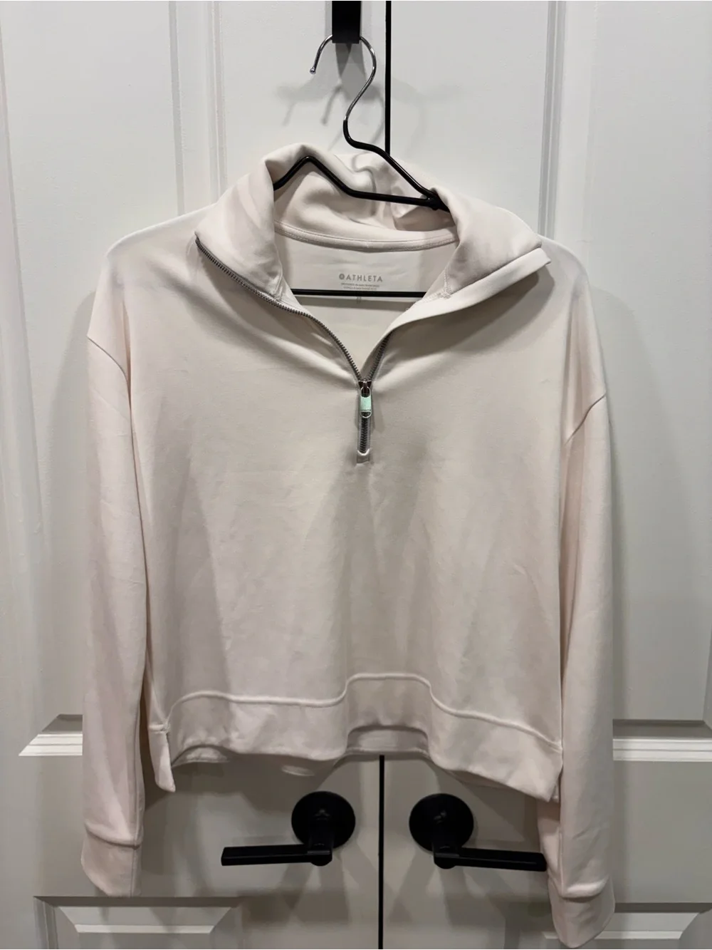 Athleta Seasoft Quarter Zip in Magnolia White -XS